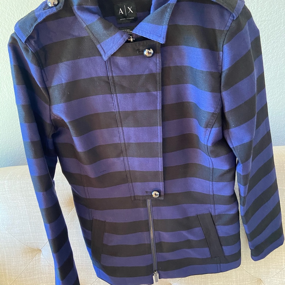 Jacket - Picture 6 of 7
